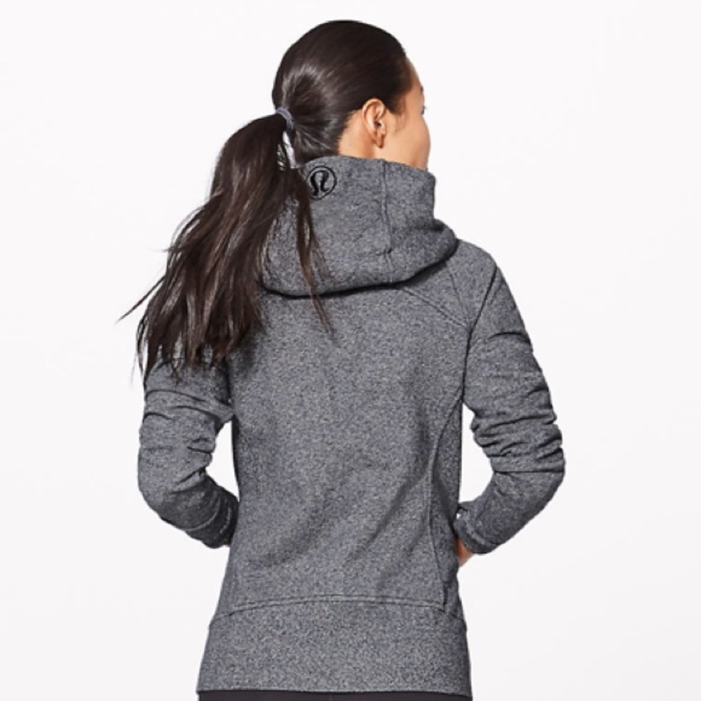 Lululemon scuba hoodie size 6